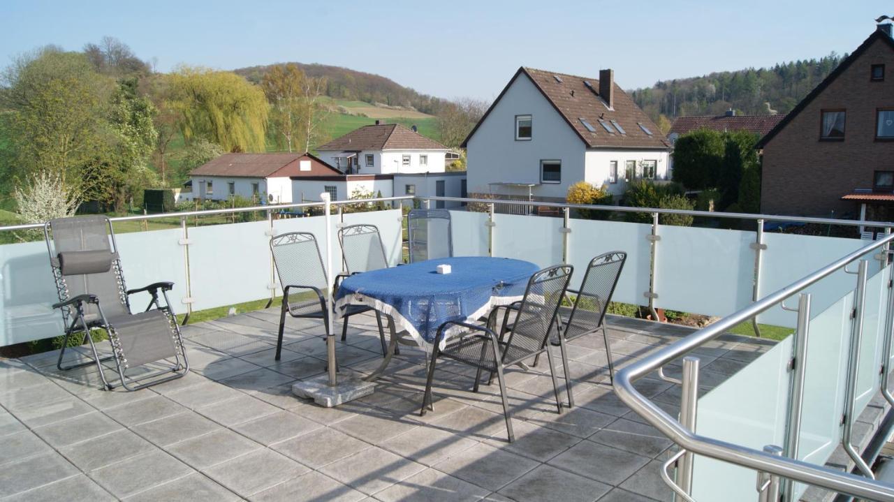 Komplette Wohnung Im Schoenen Weserbergland / Heyen Exteriér fotografie